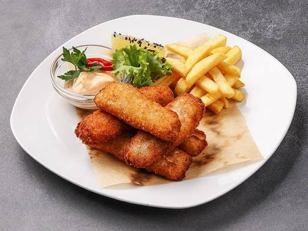 Сырные палочки моцарелла с картофелем фри